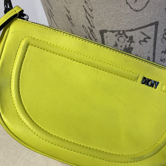 DKNY Orion Crossbody Bag Lemon Yellow - Picture 4 of 16